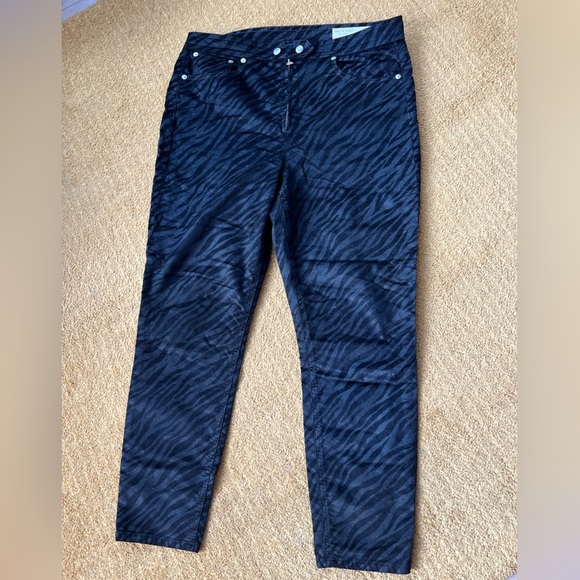 rag & bone Denim - Rag & Bone 32 denim pants, black velvet animal 🦓 print  soft texture